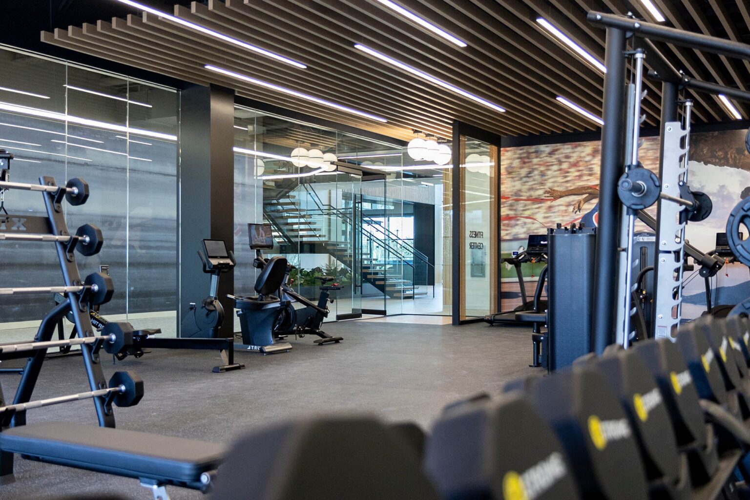 5600-headquarters-workplace-interiors-gymnasium-b-gff-design