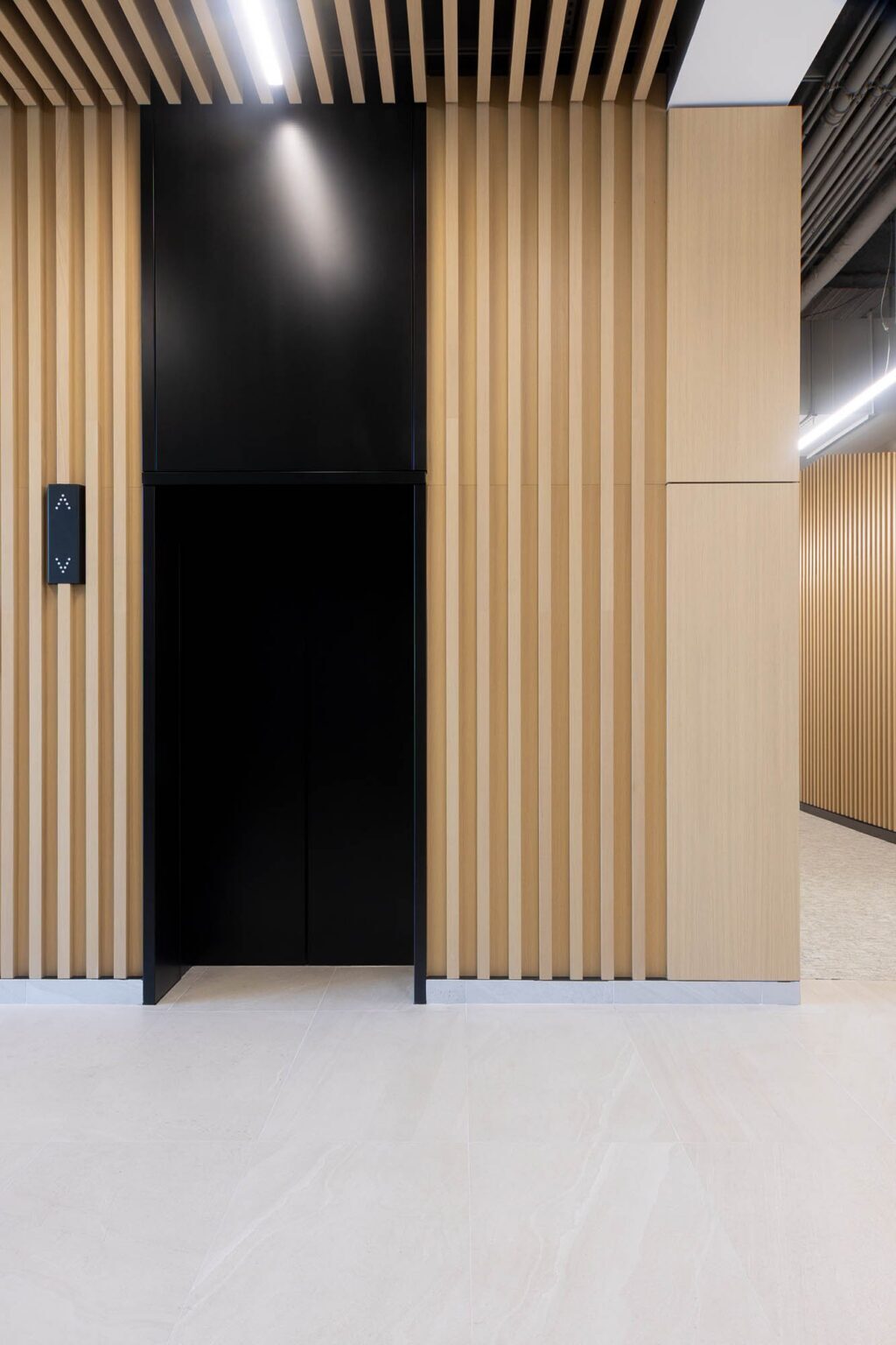 5600-headquarters-workplace-interiors-wall-surface-materials-gff-design