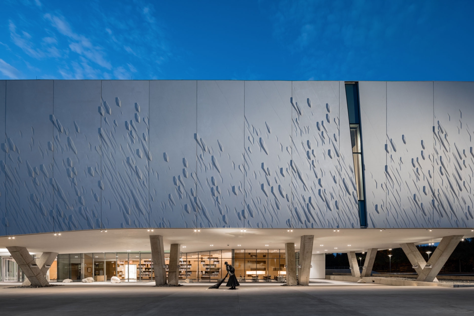 Architectural detail of the Athenaeum’s textured exterior panels, designed for the UT Dallas Arts and Performance Complex.