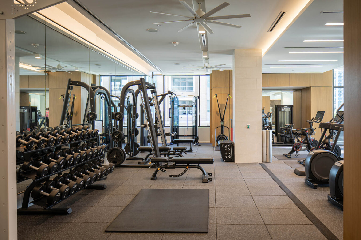 Hines Maple Terrace Residences Uptown Dallas Texas High Rise Multifamily Luxury Apartments Residential Mixed Use Hospitality Gym Rottet Studio Gff Design