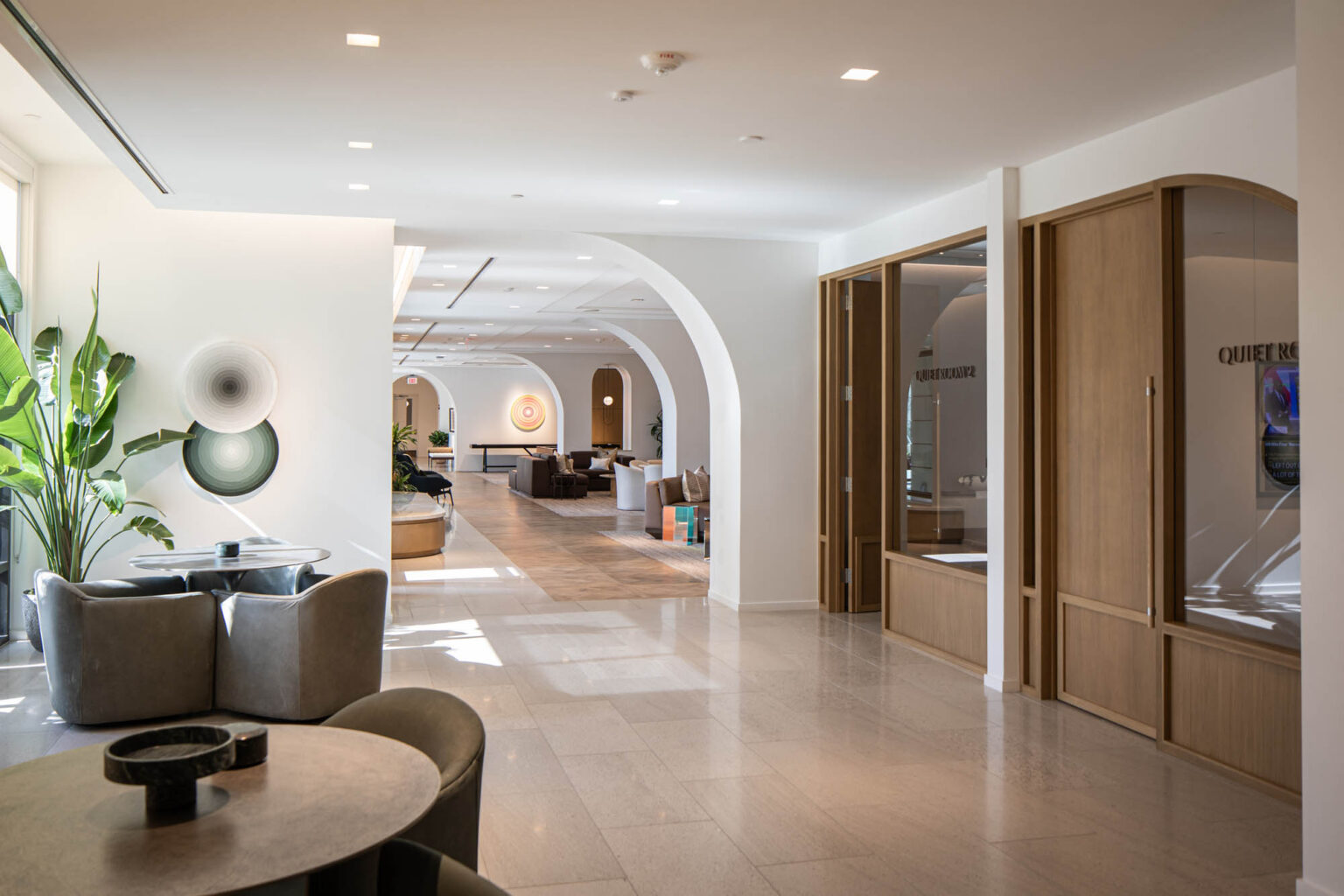 Hines Maple Terrace Residences Uptown Dallas Texas High Rise Multifamily Luxury Apartments Residential Mixed Use Hospitality Lobby Lounge A Rottet Studio Gff Design