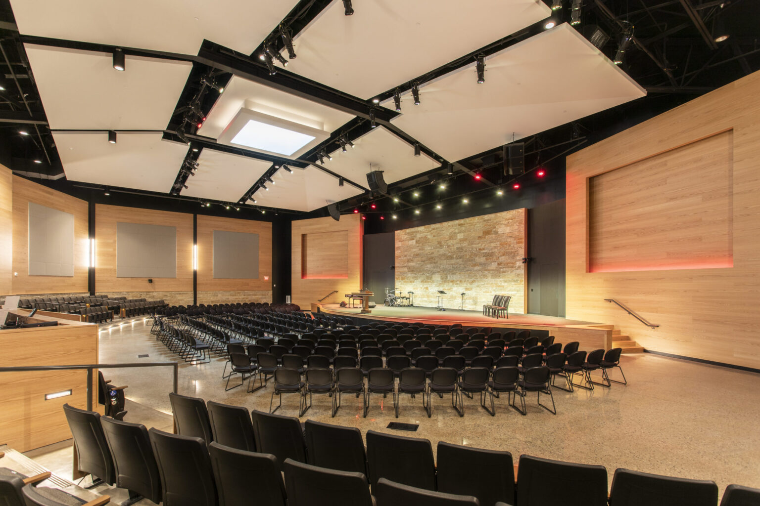 Dallas Theological Seminary – Chapel and Student Life Center