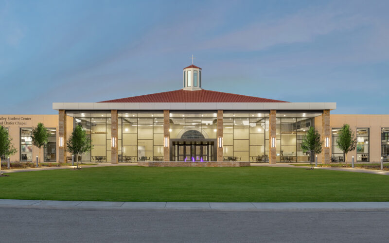 Dallas Theological Seminary – Chapel and Student Life Center