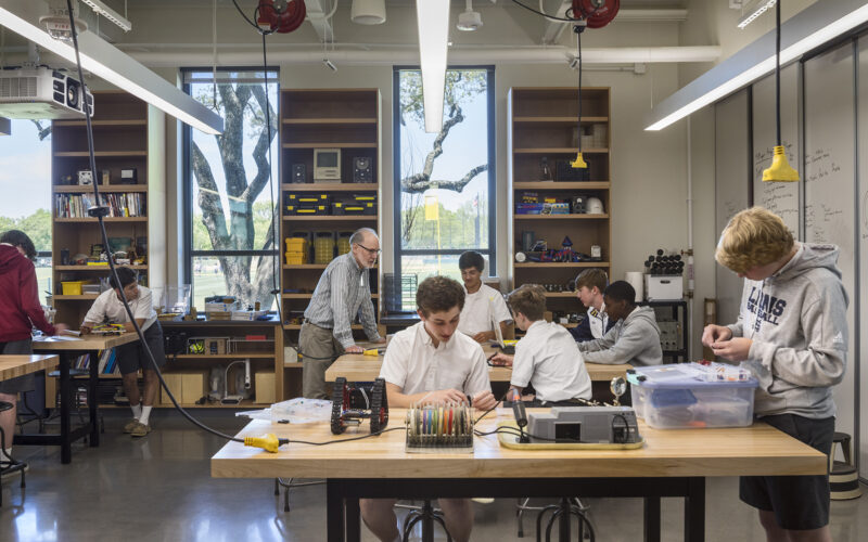 St. Mark’s School of Texas – Science Building